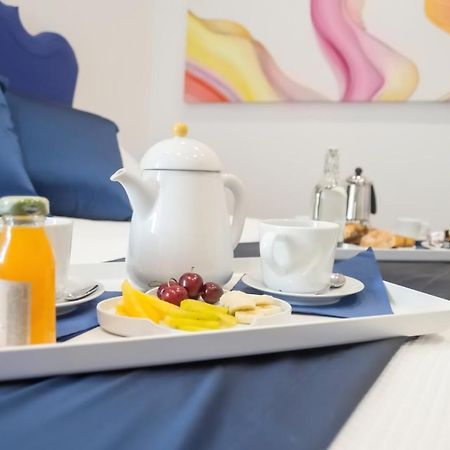 Kerbaker 14 Bed & Breakfast Наполи Екстериор снимка