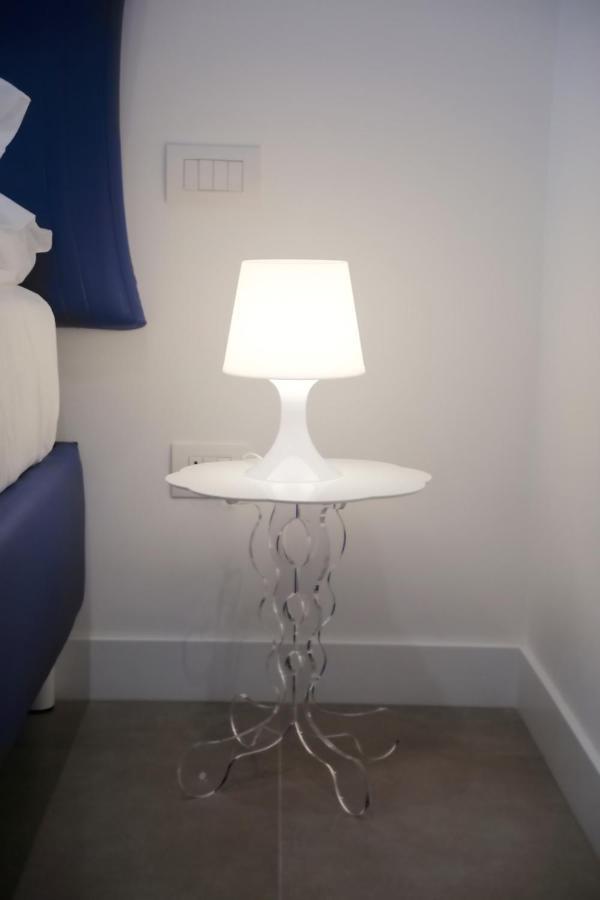 Kerbaker 14 Bed & Breakfast Наполи Екстериор снимка