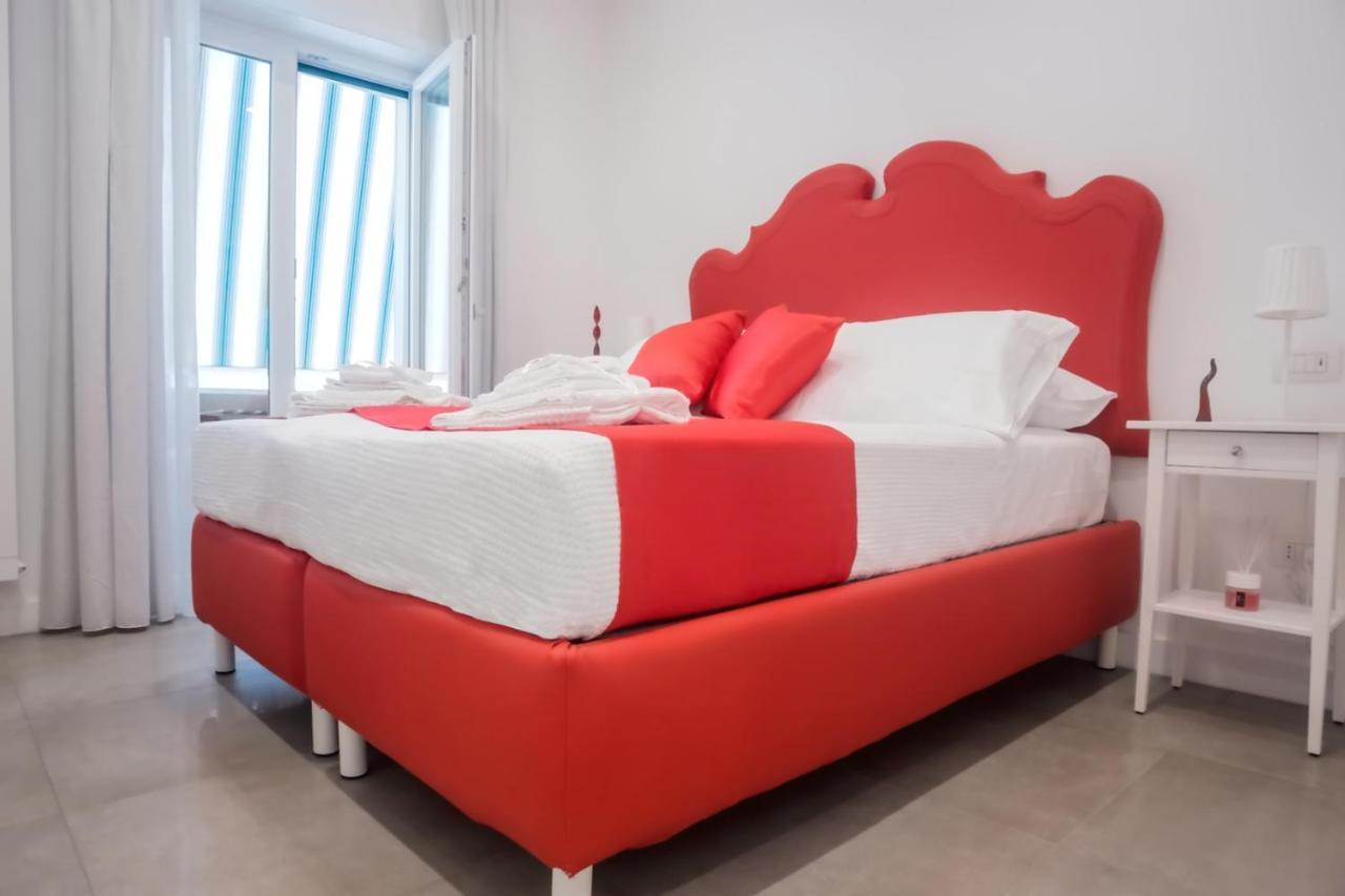 Kerbaker 14 Bed & Breakfast Наполи Екстериор снимка
